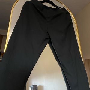 Uniqulo black pants size 10